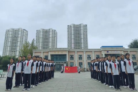 初中部秋季趣味运动会顺利开展