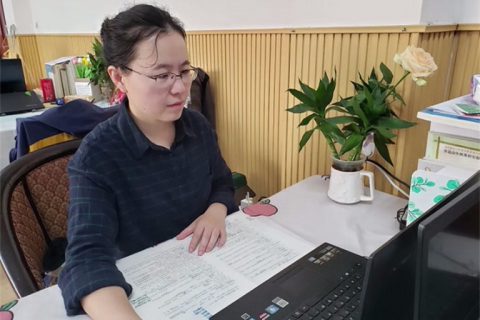 丹心化春雨 赢得满园香--青岛志贤中学优秀教师于璐璐