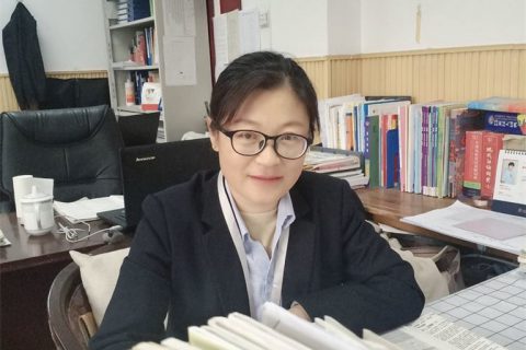 师爱似甘泉，教德如瑞雨——记青岛志贤中学优秀班主任高海燕