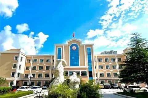 英姿飒爽，不让须眉——记青岛志贤中学英语教研组