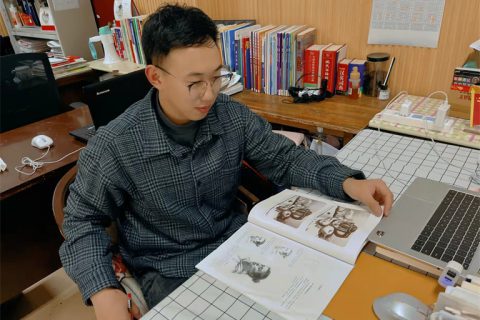 【艺术成就梦想 学习铸就辉煌】 - 记青岛志贤中学美术专业优秀教师杨健