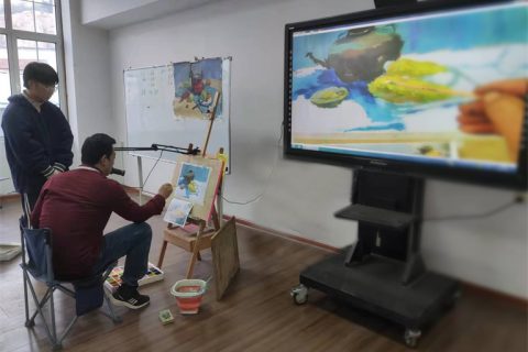 以美育人润无声 一枝一叶总关情 - 记青岛志贤中学优秀专业教师周善光