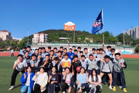 教以潜心，研以致远——青岛志贤中学政治组优秀教师矫秀强