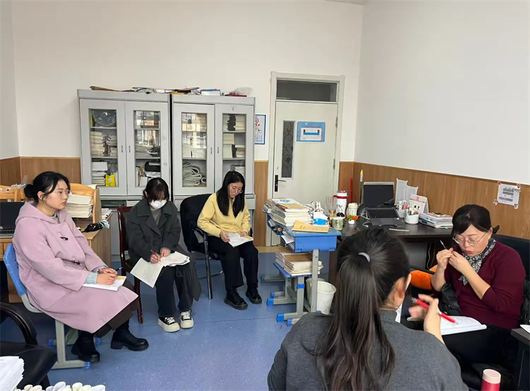 青岛志贤中学迎接期初调研