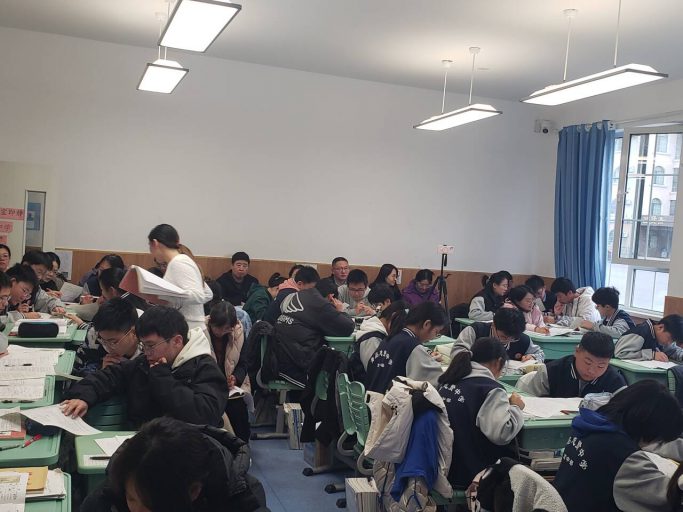 青岛志贤中学高中部语文教研组