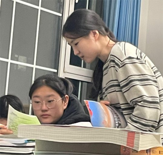 青岛志贤中学优秀教师孟娜