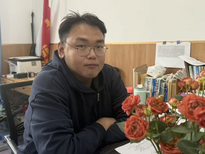 笃行育梦，深耕致远——青岛志贤中学优秀班主任 法晓东