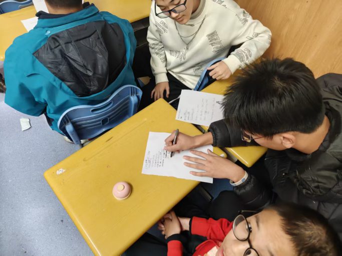 笃行育梦，深耕致远——青岛志贤中学优秀班主任 法晓东