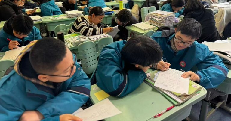 笃行逐光 榜样领航｜青岛志贤中学高一级部102班优秀学子风采展