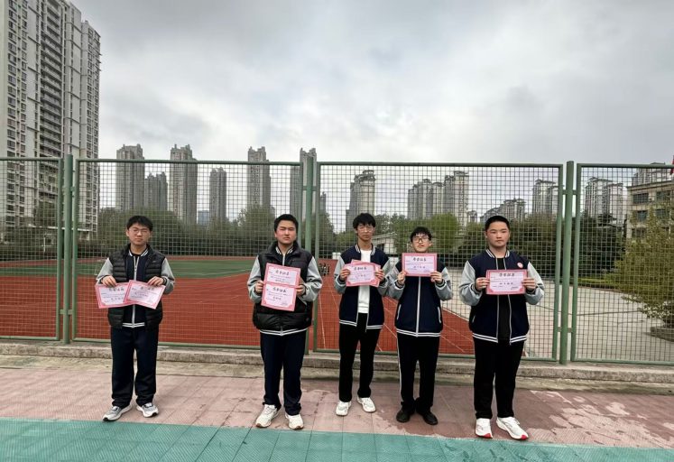 笃行逐光 榜样领航｜青岛志贤中学高一级部102班优秀学子风采展