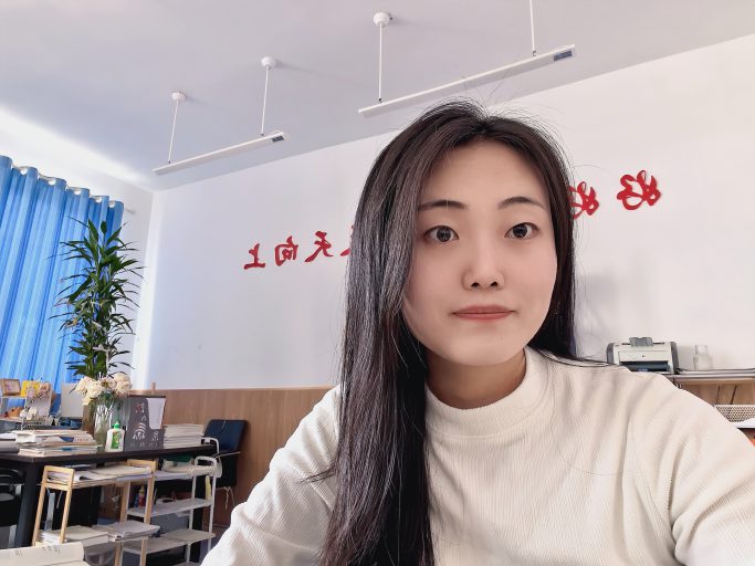 青春育桃李，匠心筑班风——青岛志贤中学优秀班主任  潘兆婷