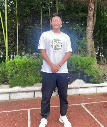 亦师亦训亦守护，育体育心育栋梁——青岛志贤中学优秀班主任  王国凯