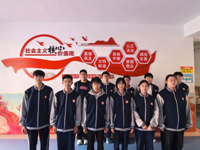 以青春之责，筑班级之光——志贤中学104班优秀班委风采