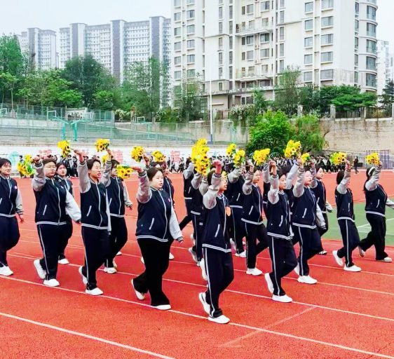 逐梦青春 艺体飞扬 绽放韶华——青岛志贤中学2026年校园体育文化艺术节隆重举行