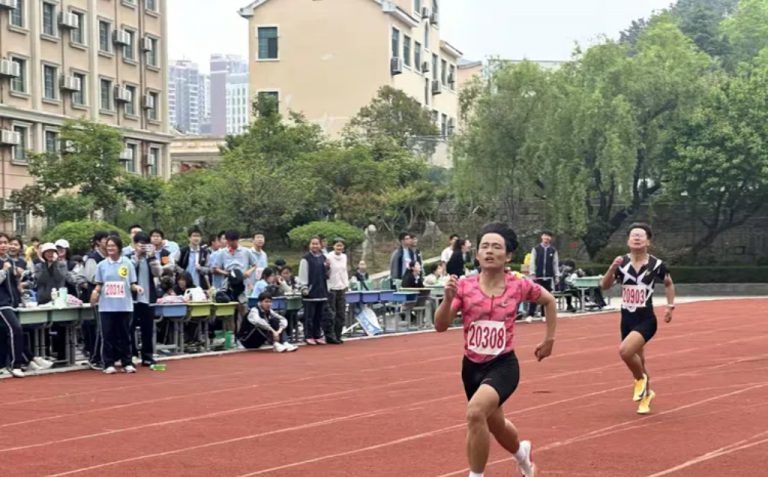 逐梦青春 艺体飞扬 绽放韶华——青岛志贤中学2026年校园体育文化艺术节隆重举行