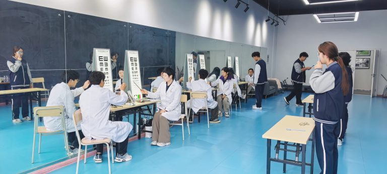 淬体砺志赴云程  铸魂明德育青衿——青岛志贤中学体育组工作纪实